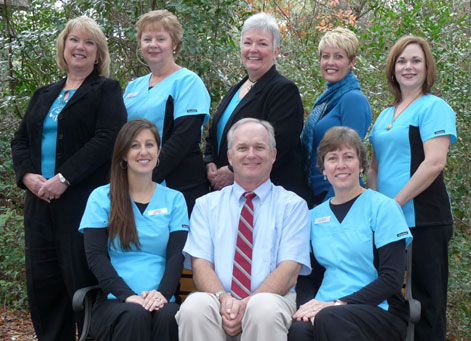 Group photo of the staff at Dr. Anderson, DMD, LLC